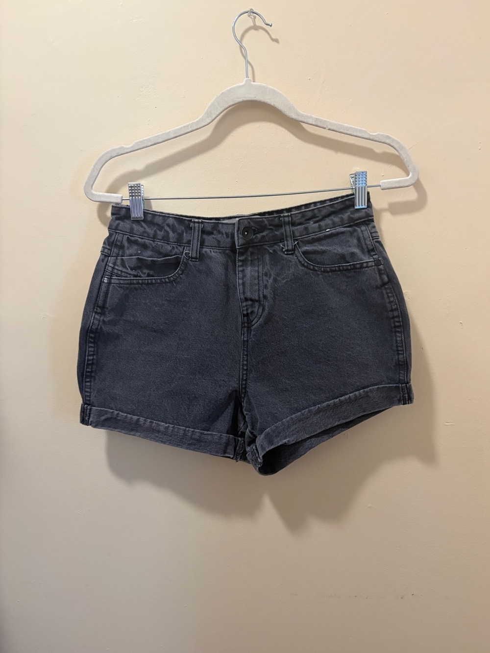 denim & co faded black jean shorts